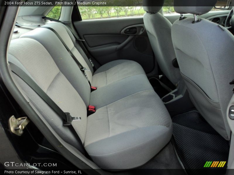 Pitch Black / Medium Graphite 2004 Ford Focus ZTS Sedan