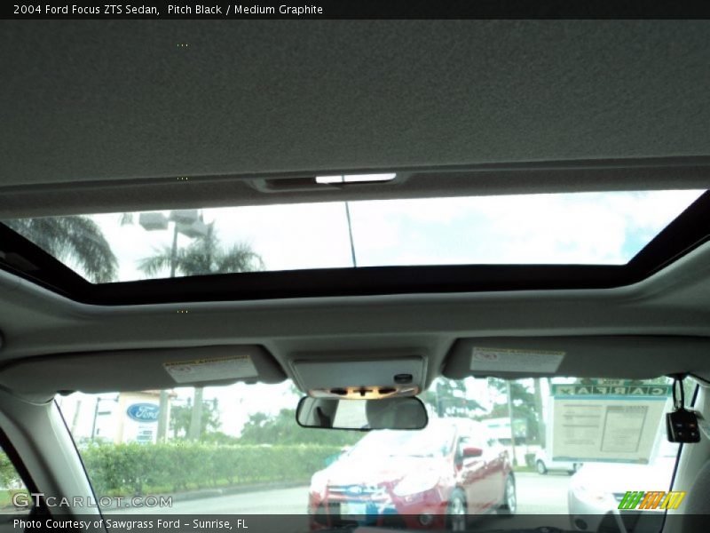 Pitch Black / Medium Graphite 2004 Ford Focus ZTS Sedan