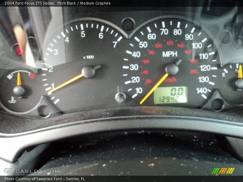 Pitch Black / Medium Graphite 2004 Ford Focus ZTS Sedan
