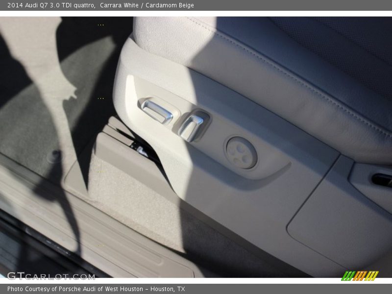 Carrara White / Cardamom Beige 2014 Audi Q7 3.0 TDI quattro