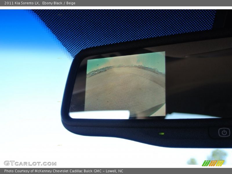 Ebony Black / Beige 2011 Kia Sorento LX