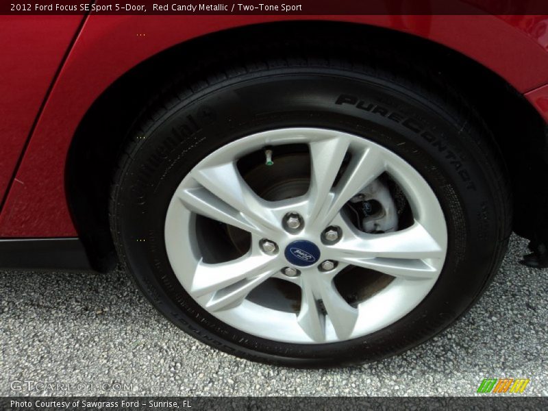 Red Candy Metallic / Two-Tone Sport 2012 Ford Focus SE Sport 5-Door