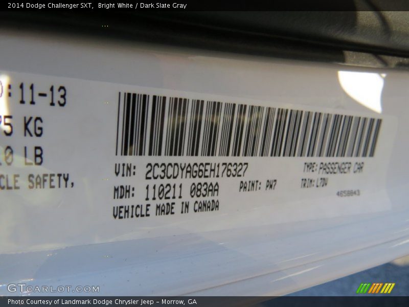 Bright White / Dark Slate Gray 2014 Dodge Challenger SXT