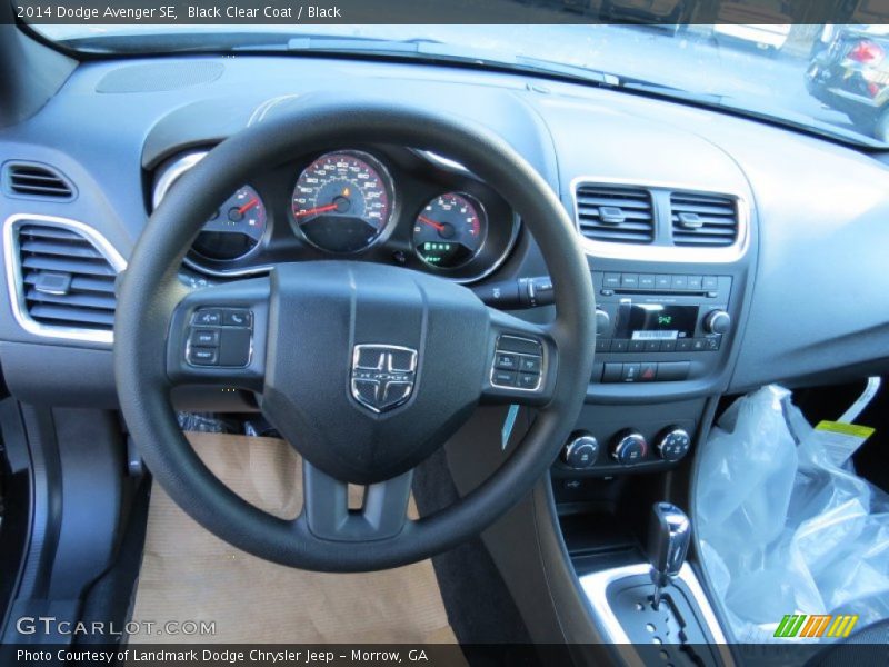 Black Clear Coat / Black 2014 Dodge Avenger SE