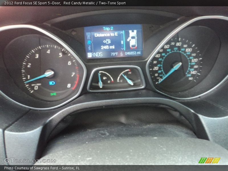 Red Candy Metallic / Two-Tone Sport 2012 Ford Focus SE Sport 5-Door