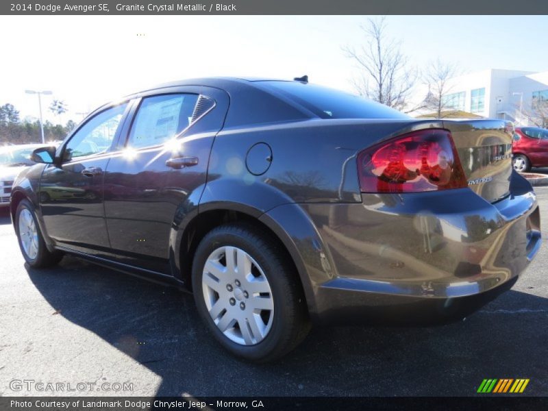 Granite Crystal Metallic / Black 2014 Dodge Avenger SE