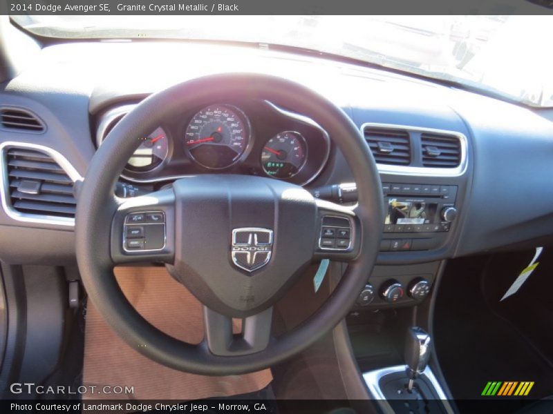Granite Crystal Metallic / Black 2014 Dodge Avenger SE