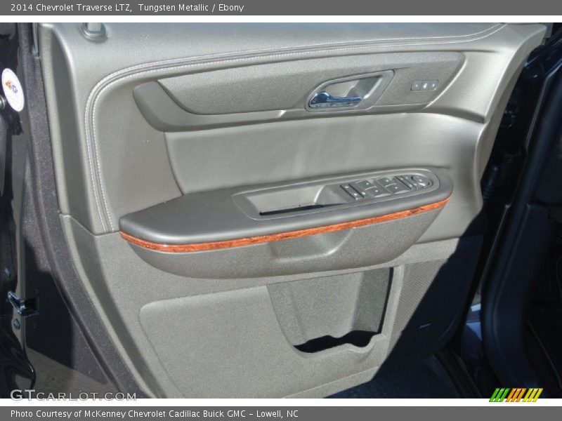Tungsten Metallic / Ebony 2014 Chevrolet Traverse LTZ