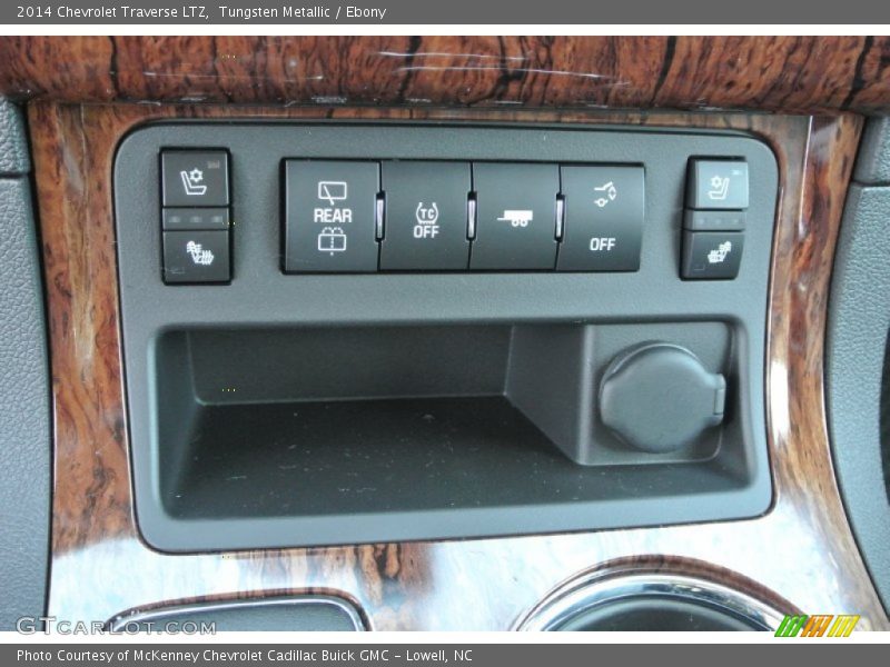 Tungsten Metallic / Ebony 2014 Chevrolet Traverse LTZ
