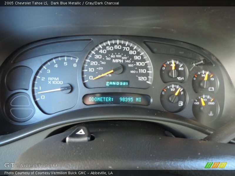 Dark Blue Metallic / Gray/Dark Charcoal 2005 Chevrolet Tahoe LS