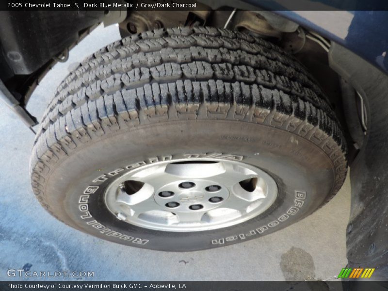 Dark Blue Metallic / Gray/Dark Charcoal 2005 Chevrolet Tahoe LS