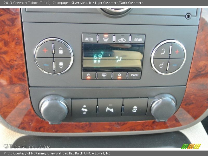 Champagne Silver Metallic / Light Cashmere/Dark Cashmere 2013 Chevrolet Tahoe LT 4x4