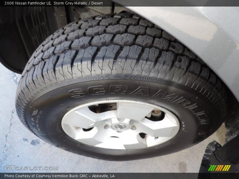 Storm Grey Metallic / Desert 2006 Nissan Pathfinder LE