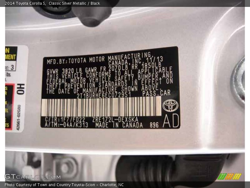 Classic Silver Metallic / Black 2014 Toyota Corolla S