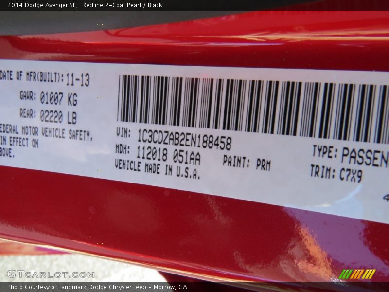 Redline 2-Coat Pearl / Black 2014 Dodge Avenger SE
