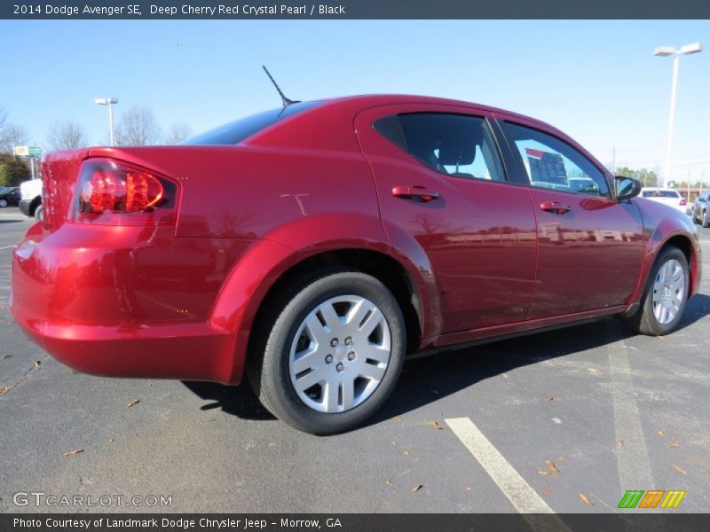 Deep Cherry Red Crystal Pearl / Black 2014 Dodge Avenger SE