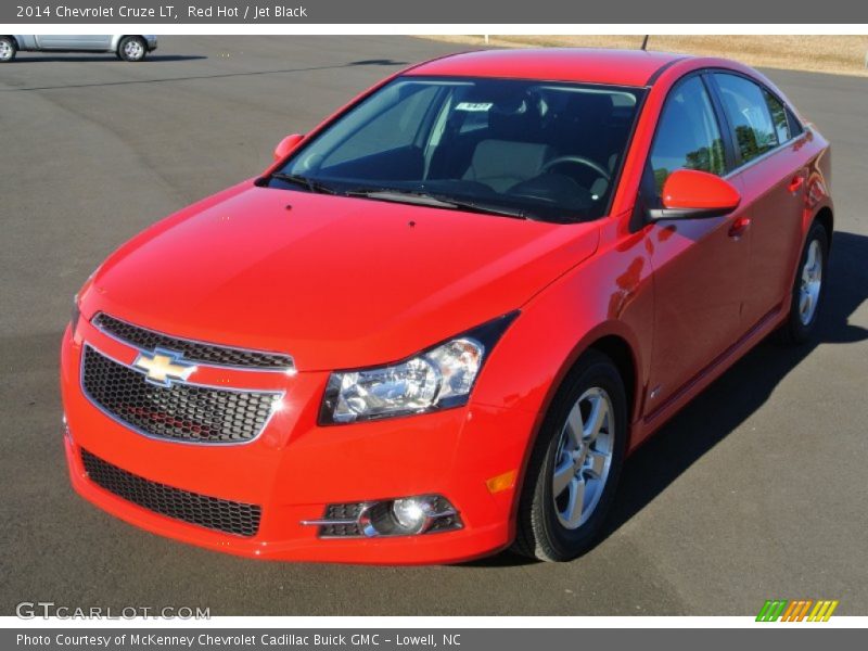 Red Hot / Jet Black 2014 Chevrolet Cruze LT