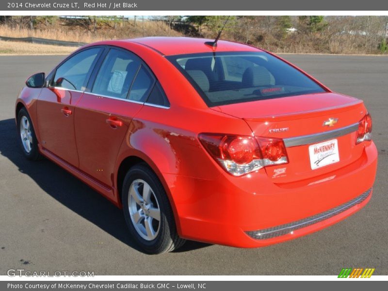 Red Hot / Jet Black 2014 Chevrolet Cruze LT