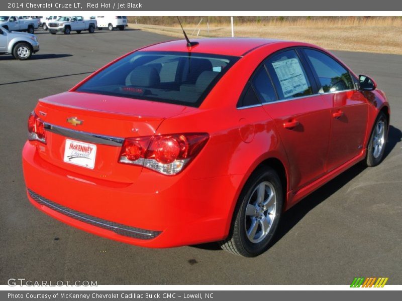 Red Hot / Jet Black 2014 Chevrolet Cruze LT