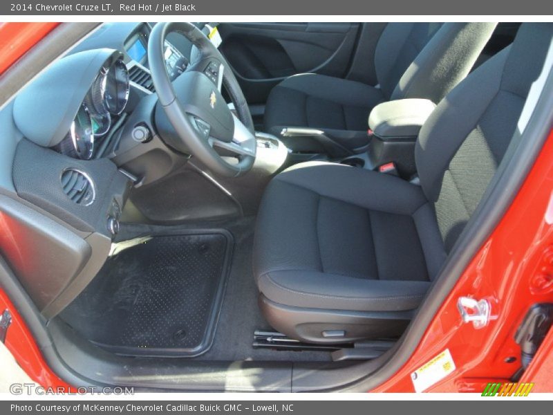 Red Hot / Jet Black 2014 Chevrolet Cruze LT
