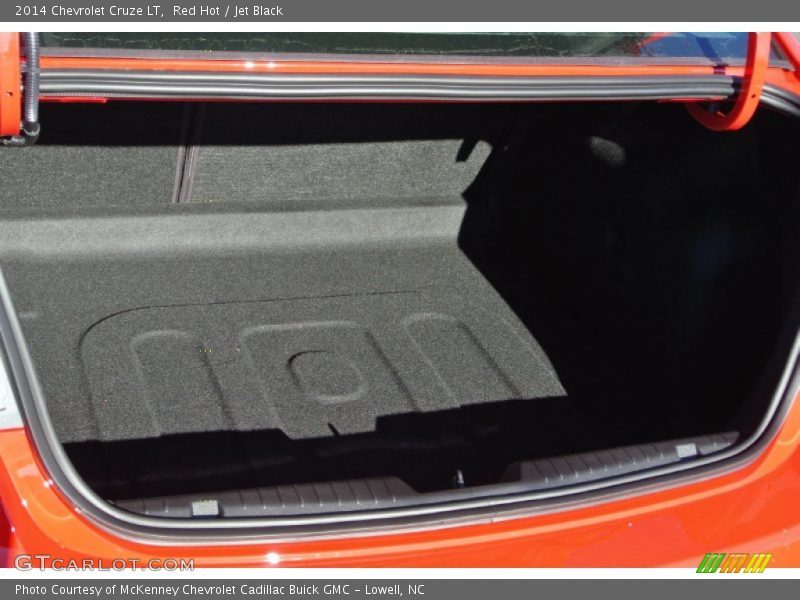 Red Hot / Jet Black 2014 Chevrolet Cruze LT