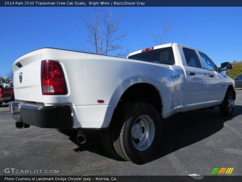  2014 3500 Tradesman Crew Cab Dually Bright White