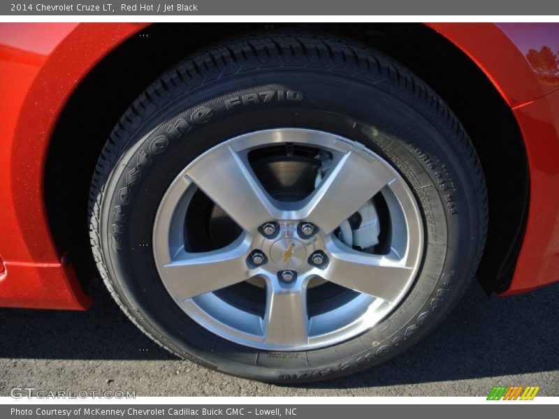 Red Hot / Jet Black 2014 Chevrolet Cruze LT