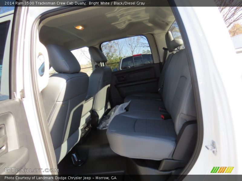 Bright White / Black/Diesel Gray 2014 Ram 3500 Tradesman Crew Cab Dually