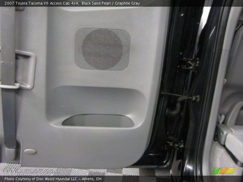 Black Sand Pearl / Graphite Gray 2007 Toyota Tacoma V6 Access Cab 4x4