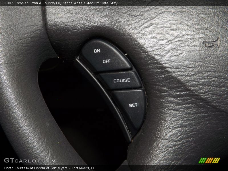 Stone White / Medium Slate Gray 2007 Chrysler Town & Country LX