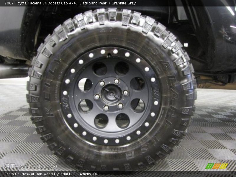 Black Sand Pearl / Graphite Gray 2007 Toyota Tacoma V6 Access Cab 4x4