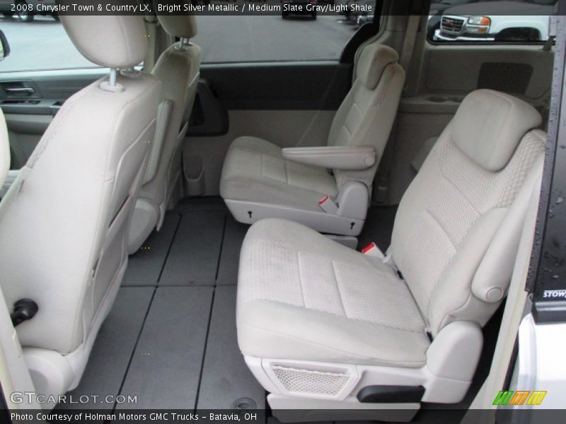 Bright Silver Metallic / Medium Slate Gray/Light Shale 2008 Chrysler Town & Country LX