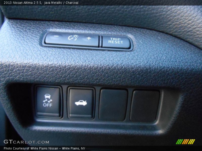Java Metallic / Charcoal 2013 Nissan Altima 2.5 S
