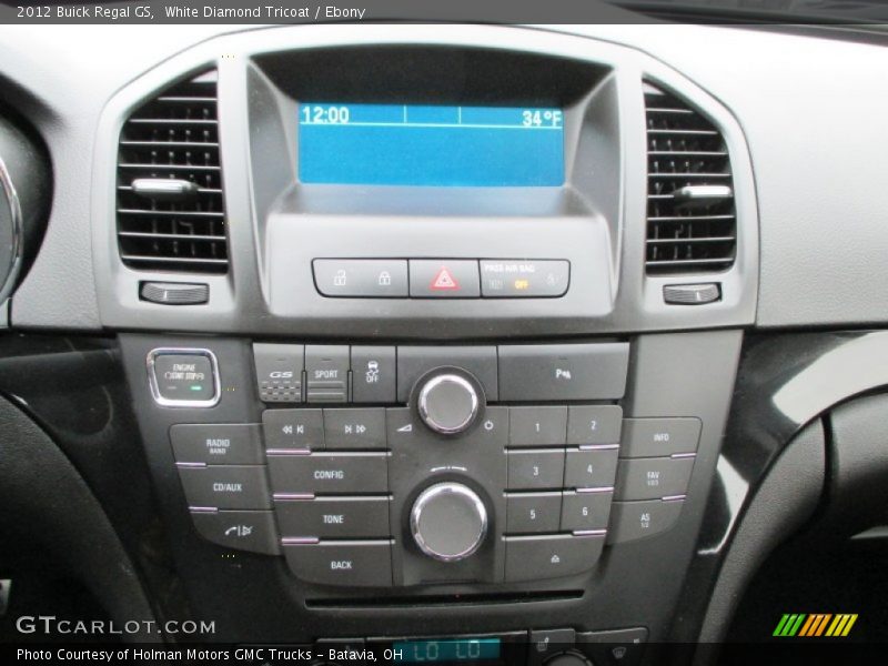 White Diamond Tricoat / Ebony 2012 Buick Regal GS