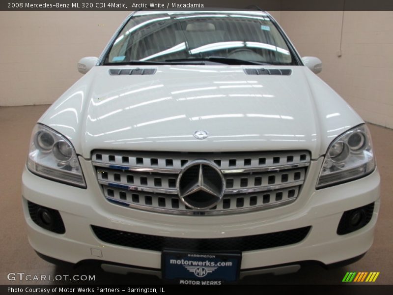Arctic White / Macadamia 2008 Mercedes-Benz ML 320 CDI 4Matic