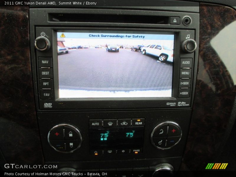 Summit White / Ebony 2011 GMC Yukon Denali AWD