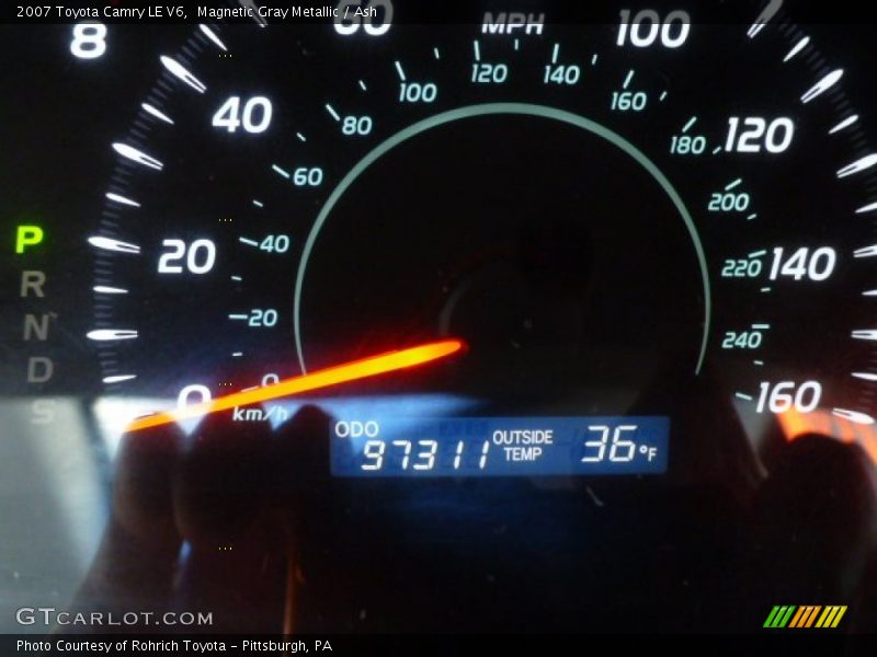 Magnetic Gray Metallic / Ash 2007 Toyota Camry LE V6