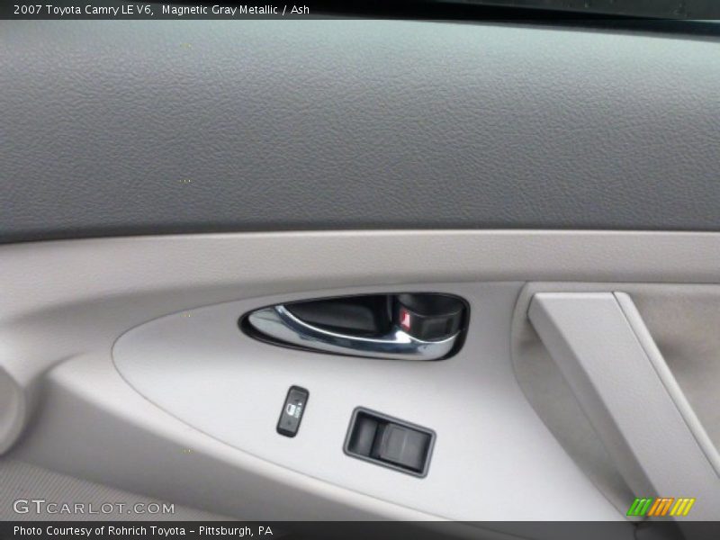 Magnetic Gray Metallic / Ash 2007 Toyota Camry LE V6