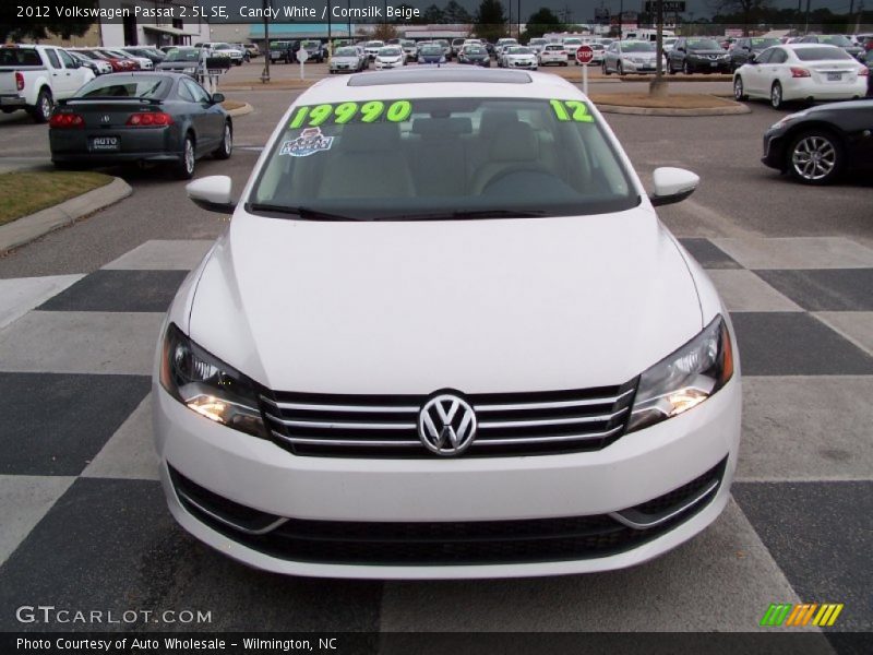 Candy White / Cornsilk Beige 2012 Volkswagen Passat 2.5L SE