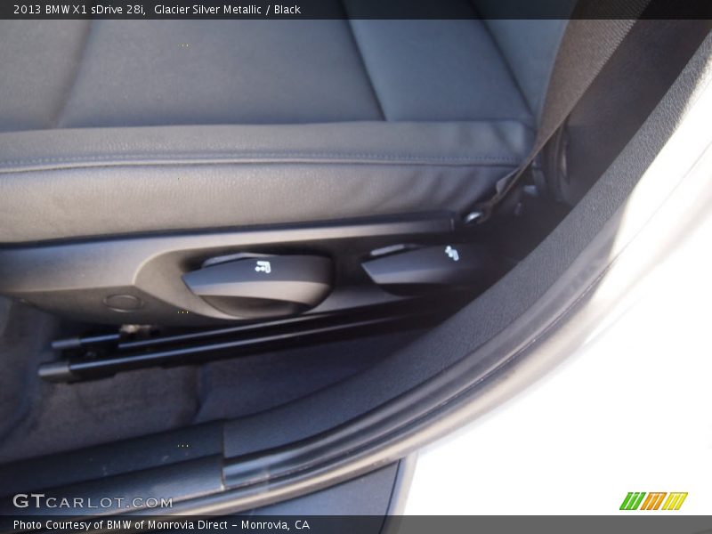 Glacier Silver Metallic / Black 2013 BMW X1 sDrive 28i