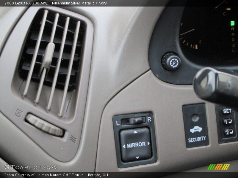 Millennium Silver Metallic / Ivory 2000 Lexus RX 300 AWD