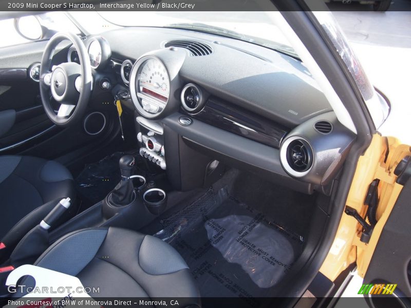 Interchange Yellow / Black/Grey 2009 Mini Cooper S Hardtop