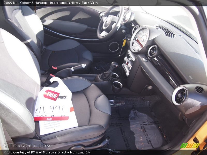 Interchange Yellow / Black/Grey 2009 Mini Cooper S Hardtop