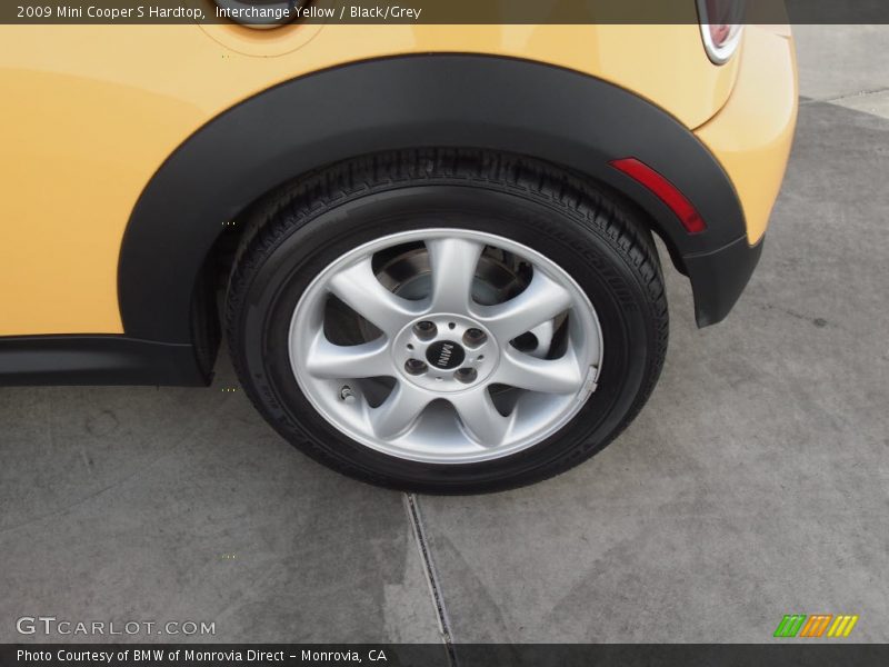 Interchange Yellow / Black/Grey 2009 Mini Cooper S Hardtop