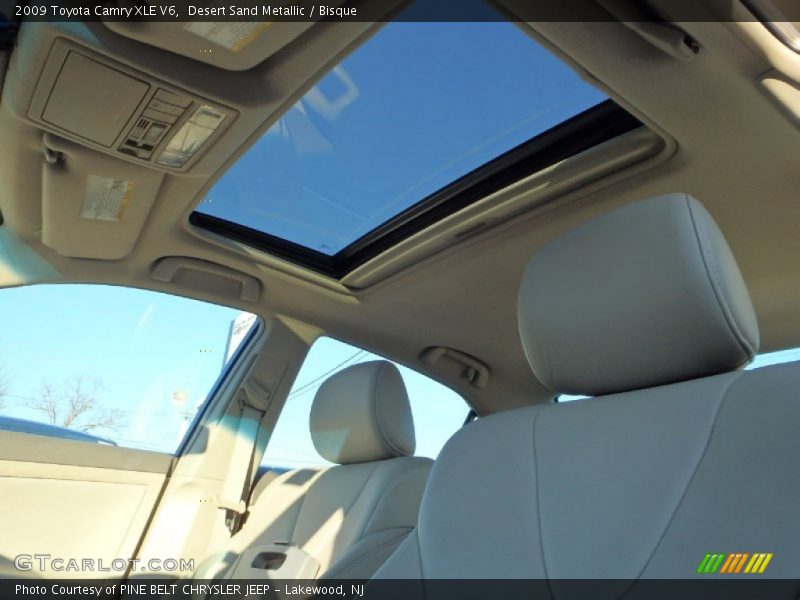 Desert Sand Metallic / Bisque 2009 Toyota Camry XLE V6