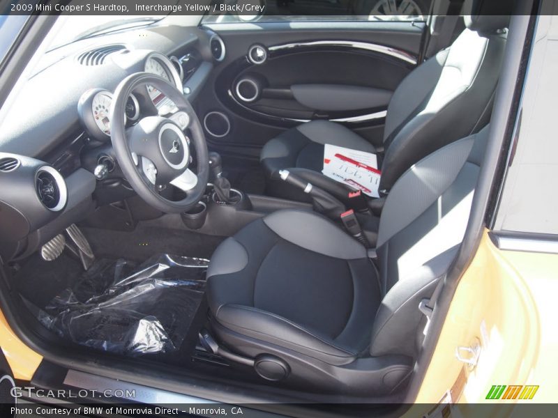 Interchange Yellow / Black/Grey 2009 Mini Cooper S Hardtop