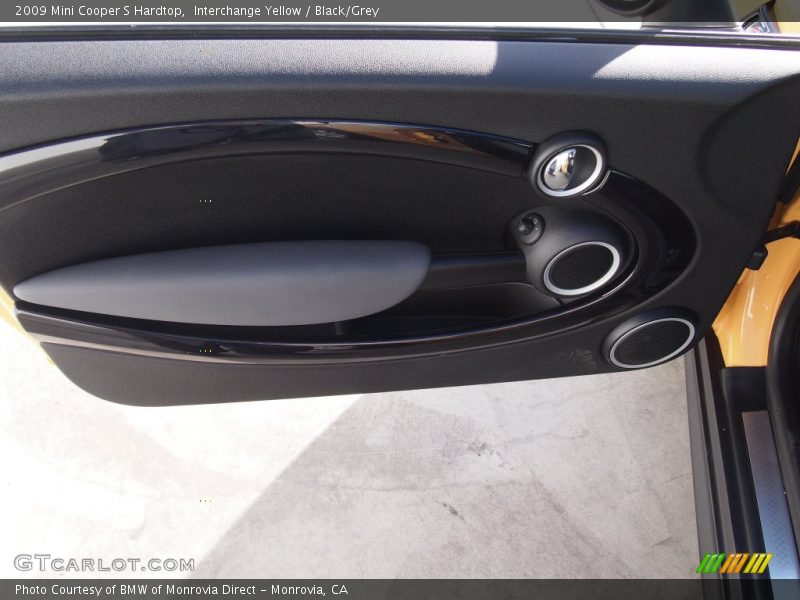 Interchange Yellow / Black/Grey 2009 Mini Cooper S Hardtop