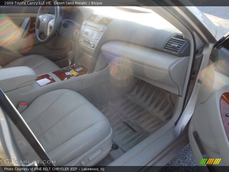 Desert Sand Metallic / Bisque 2009 Toyota Camry XLE V6