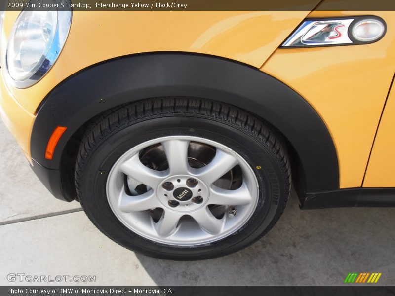 Interchange Yellow / Black/Grey 2009 Mini Cooper S Hardtop