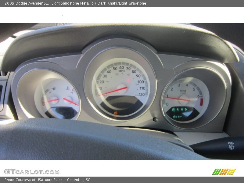 Light Sandstone Metallic / Dark Khaki/Light Graystone 2009 Dodge Avenger SE